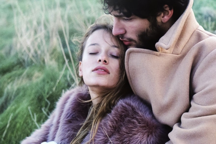 Ünlü Fransız Fotoğrafçı Maud Chalard'ın Objektifinden 10 Romantik Fotoğraf