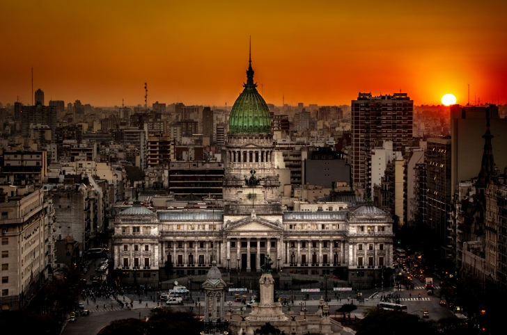 -tardecer-en-el-ongreso-de-la-aci-3-3n-rgentina-728x728.jpg