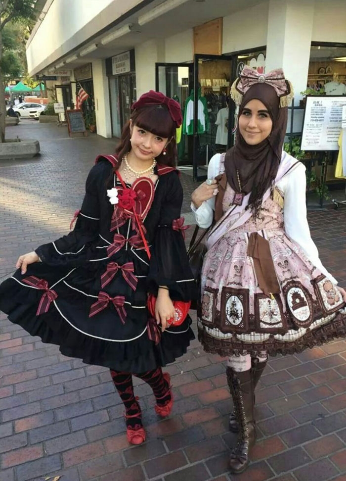 Müslüman Lolita Modası Nereden Çıktı? Tabiki Japonlardan!