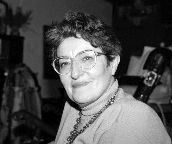 ayla-kutlu-728x728.jpg